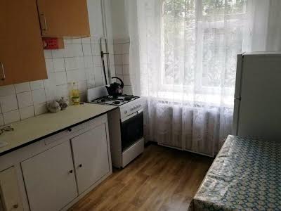 квартира за адресою Сергія Берегового вул. (Мартиросяна), 4