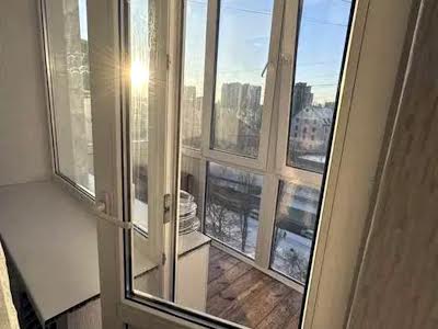квартира за адресою Чеська вул., 4