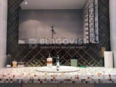 квартира за адресою Краківська вул., 15/17