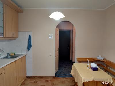 квартира за адресою Драгоманова вул., 40Б