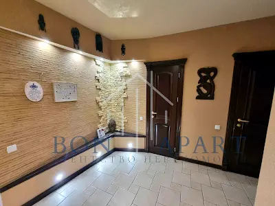 квартира за адресою Срібнокільська вул., 24