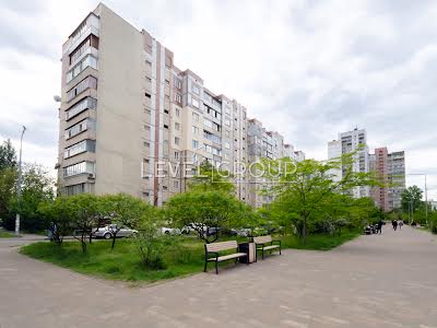 квартира за адресою Вигурівський бульв., 5