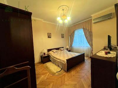 квартира по адресу Вітовського Д., 17
