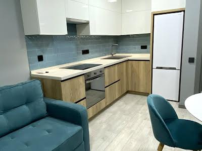 квартира за адресою Зарічна вул., 2