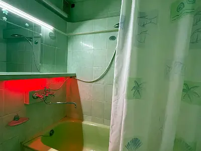 квартира за адресою Анни Ахматової вул., 13-А