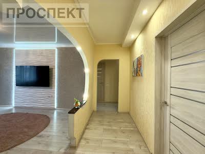 квартира по адресу Героев Крут ул. (Черепіна), 12