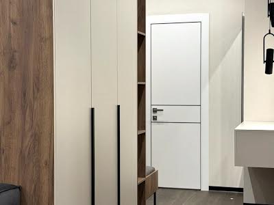 квартира за адресою Салютна вул., 2