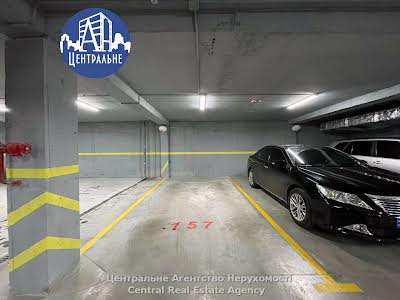 коммерческая по адресу Черновцы, Марка Черемшины ул., 39