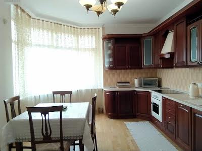 квартира за адресою Кловський узвіз, 5