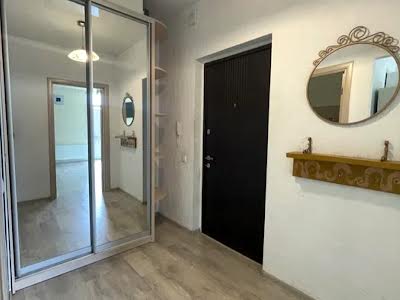 квартира за адресою Регенераторна вул., 4