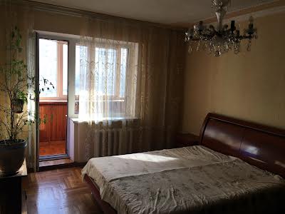 квартира за адресою Здолбунівська вул., 3