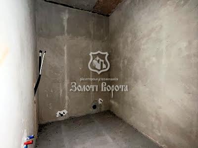 комерційна за адресою Галицька вул., 19