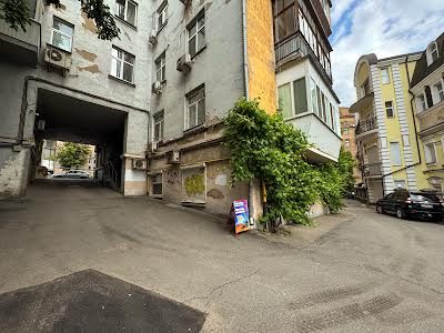квартира по адресу Саксаганского ул., 63/28