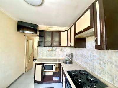 квартира за адресою Жилянська вул., 76
