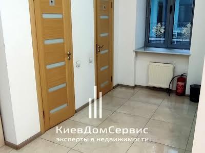 комерційна за адресою Київ, Володимирська вул., 4