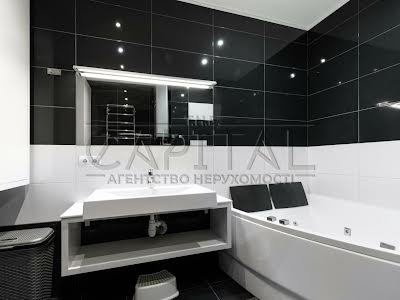 квартира за адресою Композитора Мейтуса вул., 4
