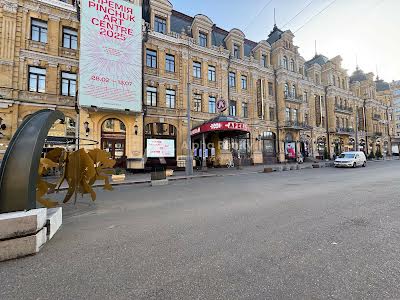 коммерческая по адресу Большая Васильковская ул. (Красноармейская), 1-3