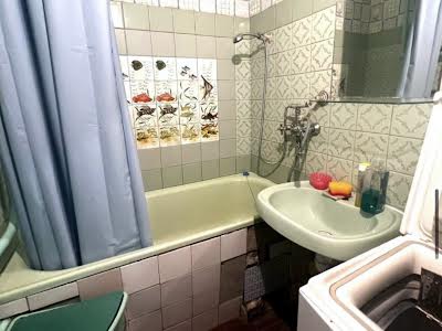 квартира за адресою Межигірська вул., 50