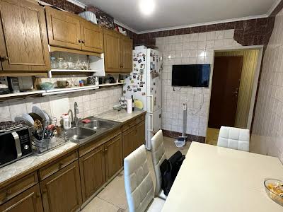 квартира за адресою Георгія Гонгадзе просп. (Радянської України), 9