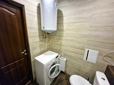 квартира за адресою Софії Русової вул., 3