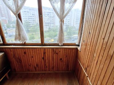 квартира за адресою Драгоманова вул., 17