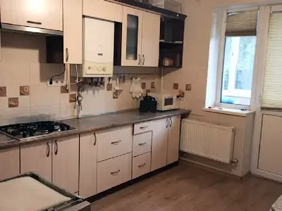 квартира за адресою Вишнева вул., 1