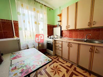 квартира за адресою Павла Тичини просп., 14а