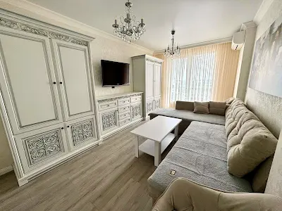 квартира по адресу Ревуцкого ул., 40-В