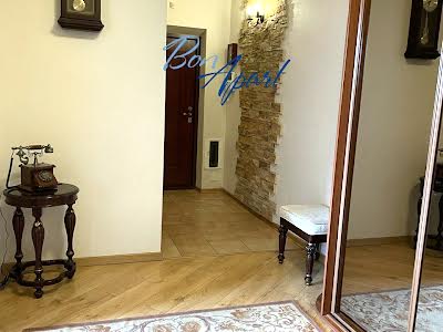 квартира за адресою Миколи Амосова вул., 4