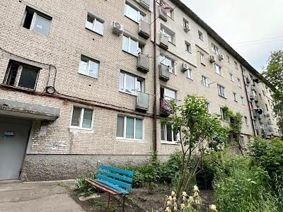 квартира за адресою Революції Гідності вул. (Супруна), 21