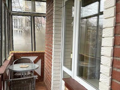 квартира по адресу Юрия Липы ул., 39