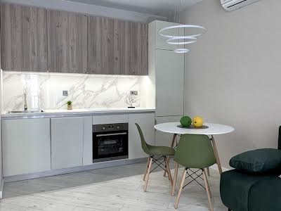 квартира за адресою Краснова вул., 3