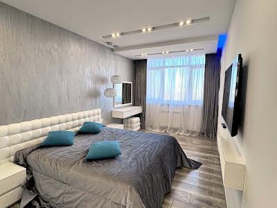 квартира по адресу Киев, Кондратюка Юрия ул., 5