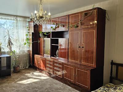 квартира по адресу Князя Романа Мстиславича ул. (Генерала Жмаченка), 16