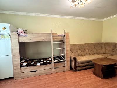квартира за адресою Криворізька вул., 70