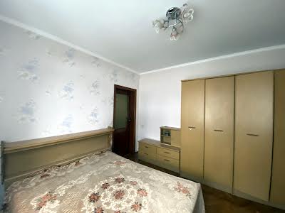 квартира за адресою Оболонська пл. (Дружби Народів СРСР), 8