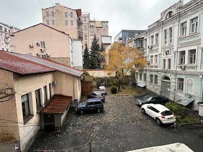 квартира по адресу Антоновича ул. (Горького), 9