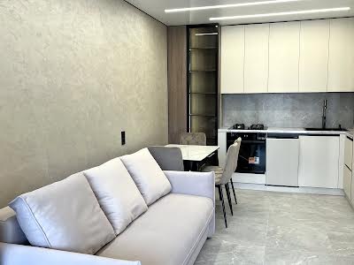 квартира по адресу Крайковского ул., 3