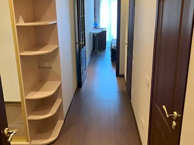 квартира за адресою Регенераторна вул., 4к2