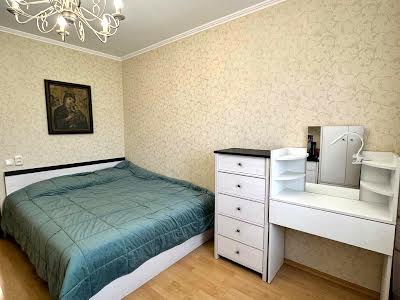 квартира за адресою Максима Залізняка вул., 36