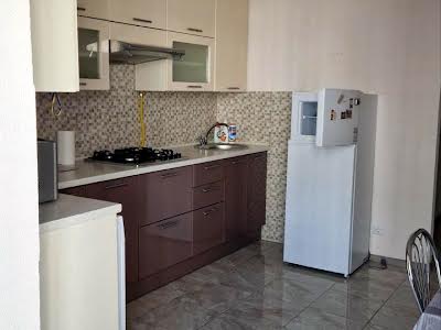 квартира за адресою Височана вул., 18