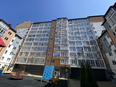 квартира за адресою Андрія Мельника вул., 10 к8