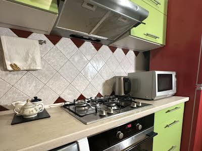 квартира за адресою Київ, Почайнинська вул., 13/9