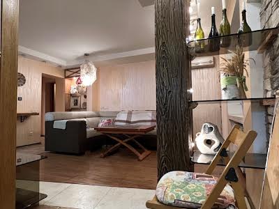 квартира за адресою Празька вул., 3