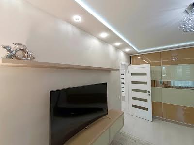 квартира за адресою Сергія Данченка вул., 3