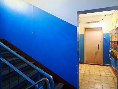 квартира за адресою Драгоманова вул., 25