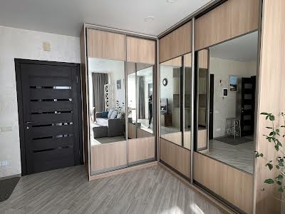 квартира за адресою Мінеральна вул., 7-Е