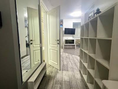 квартира за адресою Щаслива вул., 50