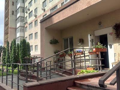 квартира за адресою Боголюбова вул., 4