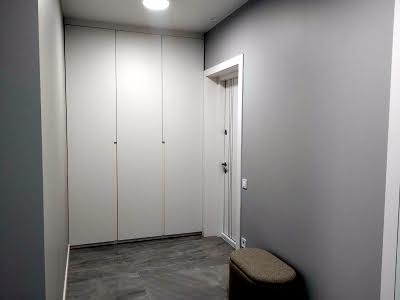 квартира за адресою Олександра Олеся вул., 5